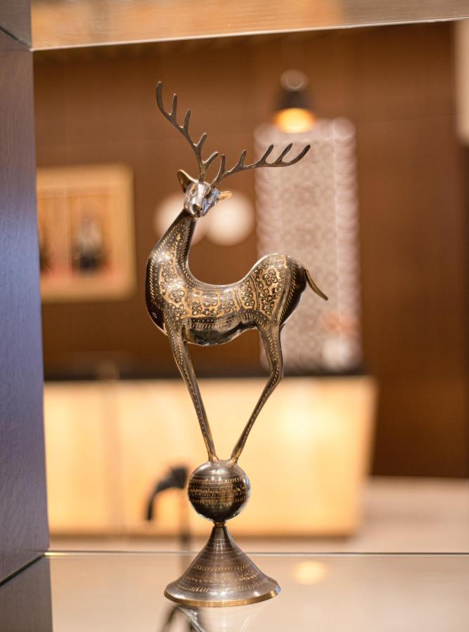 Rozana Hotel Маскат Екстериор снимка