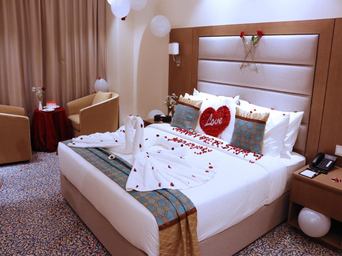 Rozana Hotel Маскат Екстериор снимка